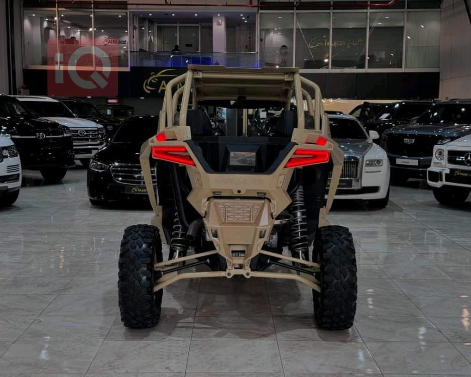 بولاريس RZR